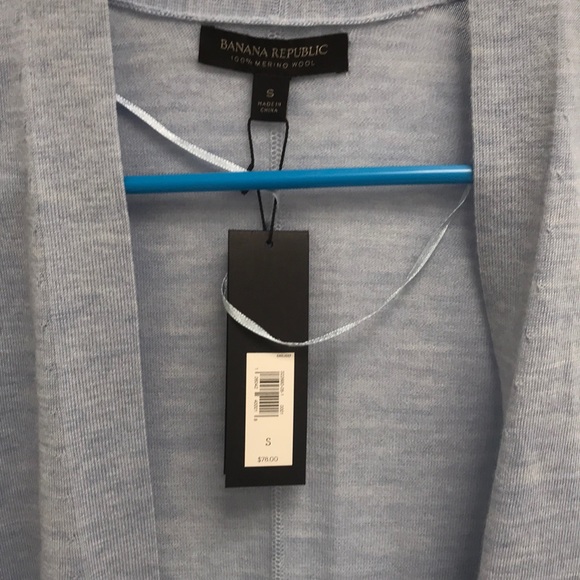 Light Blue Banana Republic Cardigan Size Small - Picture 3 of 5